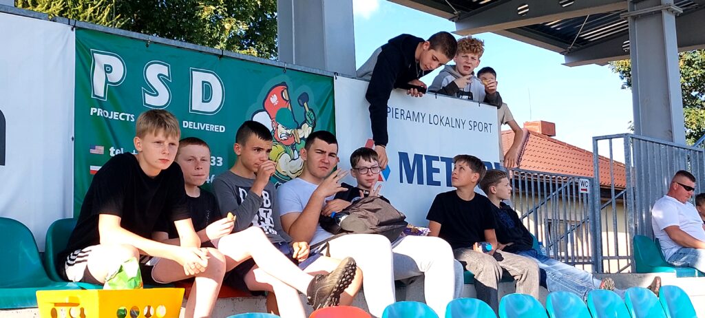 mecz - Szkoły Salezjańskie w Kniewie